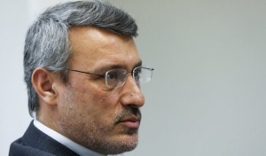 بعیدی نژاد: آمریکا برای همکاری اقتصادی عراق با ایران معافیت صادر می کند